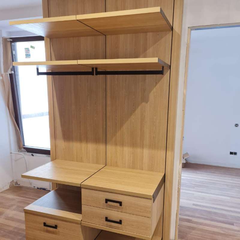 Mueble de madera